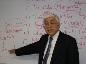 ชมรมชาวเวียดนามพบปะแลกเปลี่ยนเกี่ยวกับวรรณกรรมญี่ปุ่น